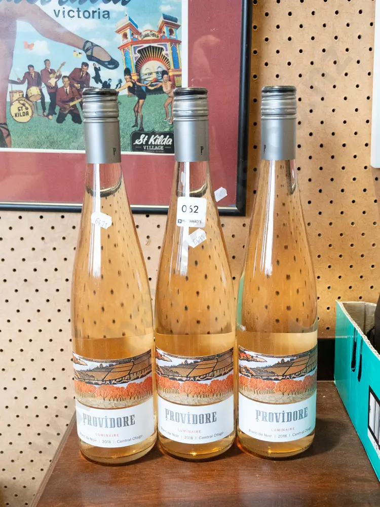 3 bottles Providore blanc de noir wine Image 1++