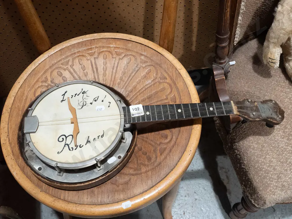 restorer's small banjo Image 1++