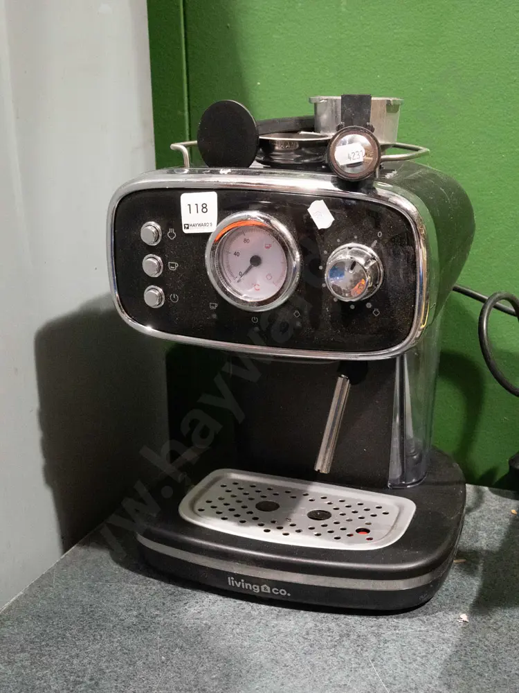 Living & Co espresso machine Image 1++