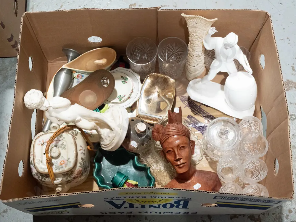 box; vases, crystal tumblers, teapot etc Image 1++
