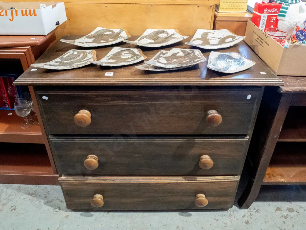 solid wood dark stained 3 drawer lowboy H690 W840 D430 Image 1++
