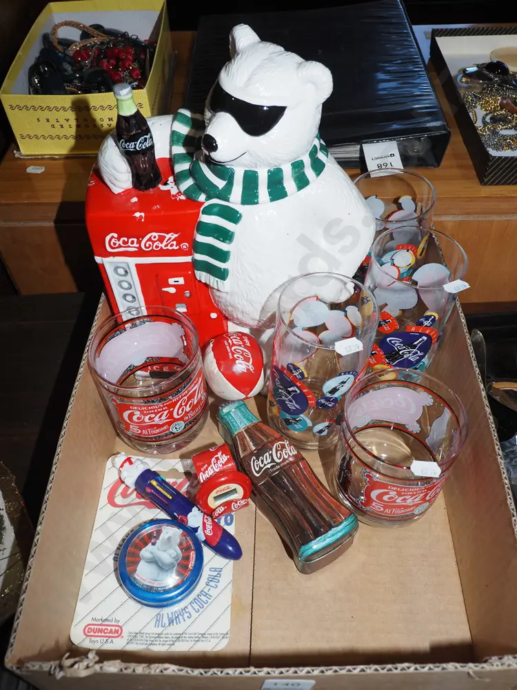 box; coca cola promotional items Image 1++