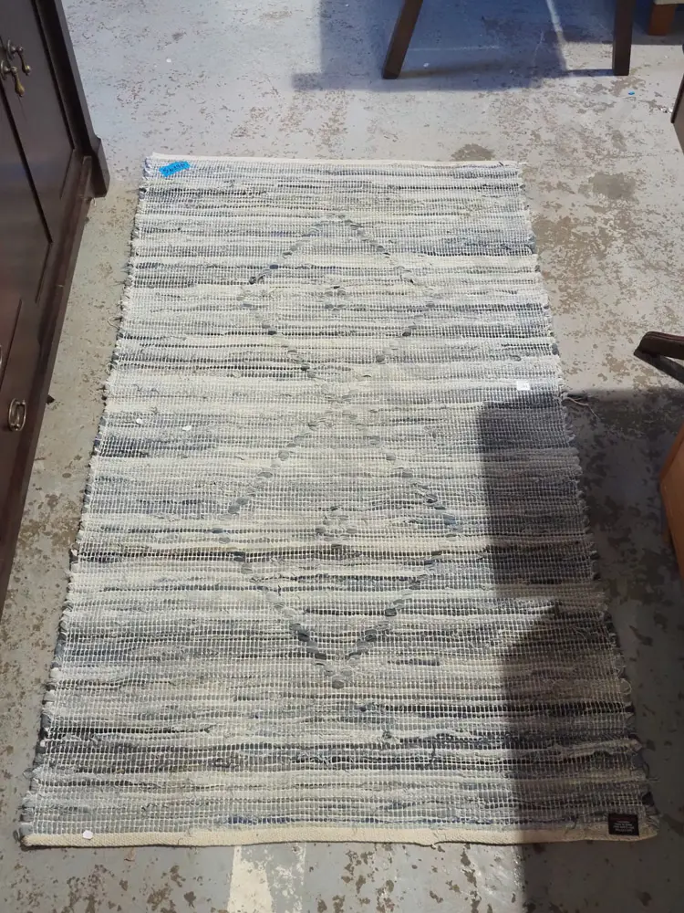 woven rag floor rug L1610 W900 Image 1++