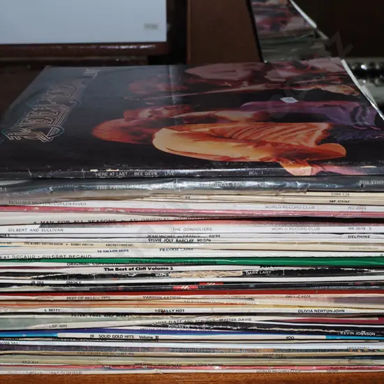 LPs; The Bee Gees, Phantom of the Opera etc