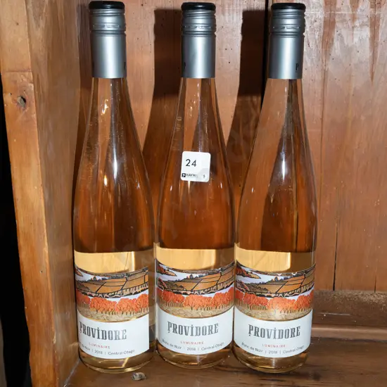 3x bottles of Providore blanc de noir 2018