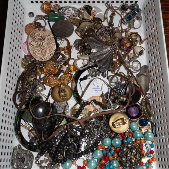 tray of costume jewellery