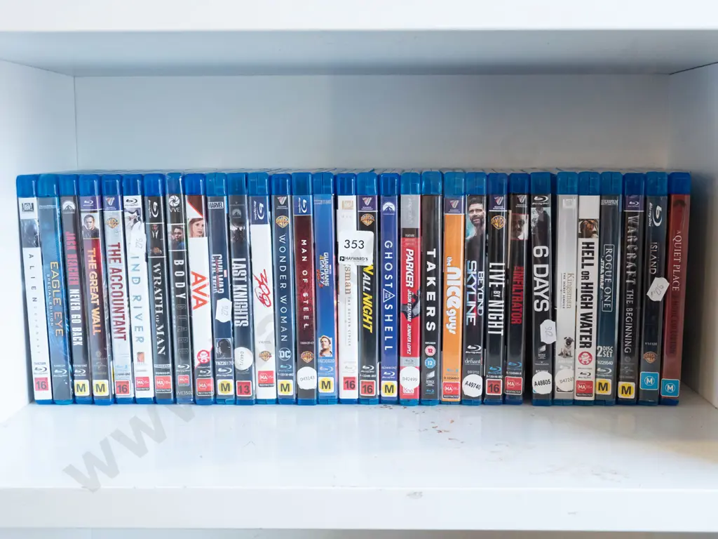blue ray DVDs Image 1++