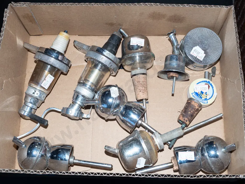 box of spirit optics, nip pourers Image 1++
