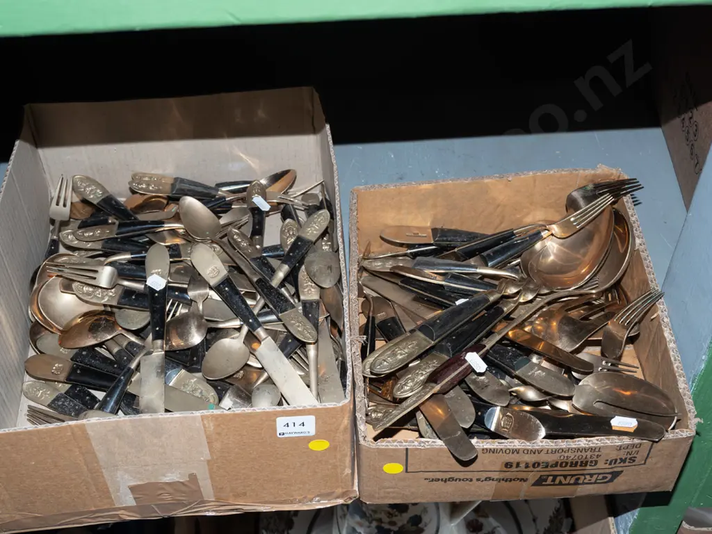 2x boxes of Taiwenese cutlery  Image 1++