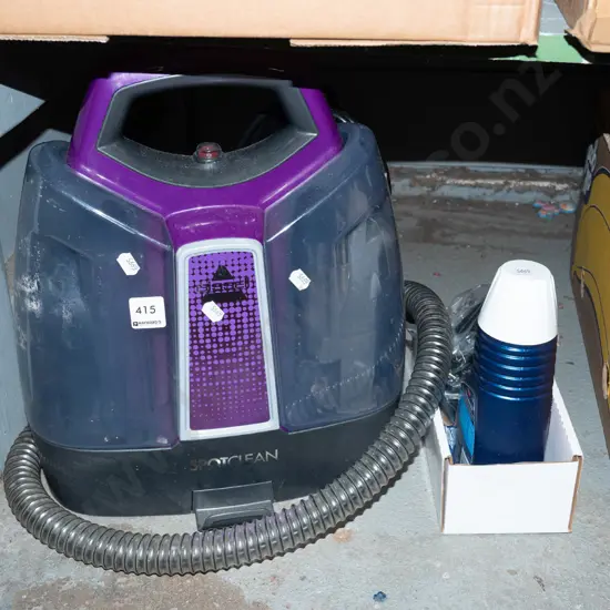 Bissell spot clean wet vacuum cleaner