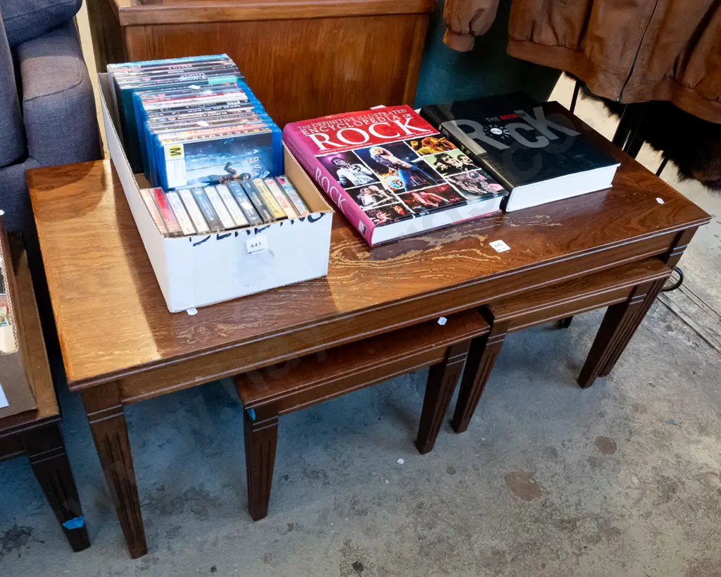 oak nest of 3 tables - varnish needs attention H460 W1065 D460 Image 1++