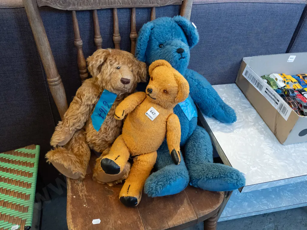 3x teddy bears Image 1++