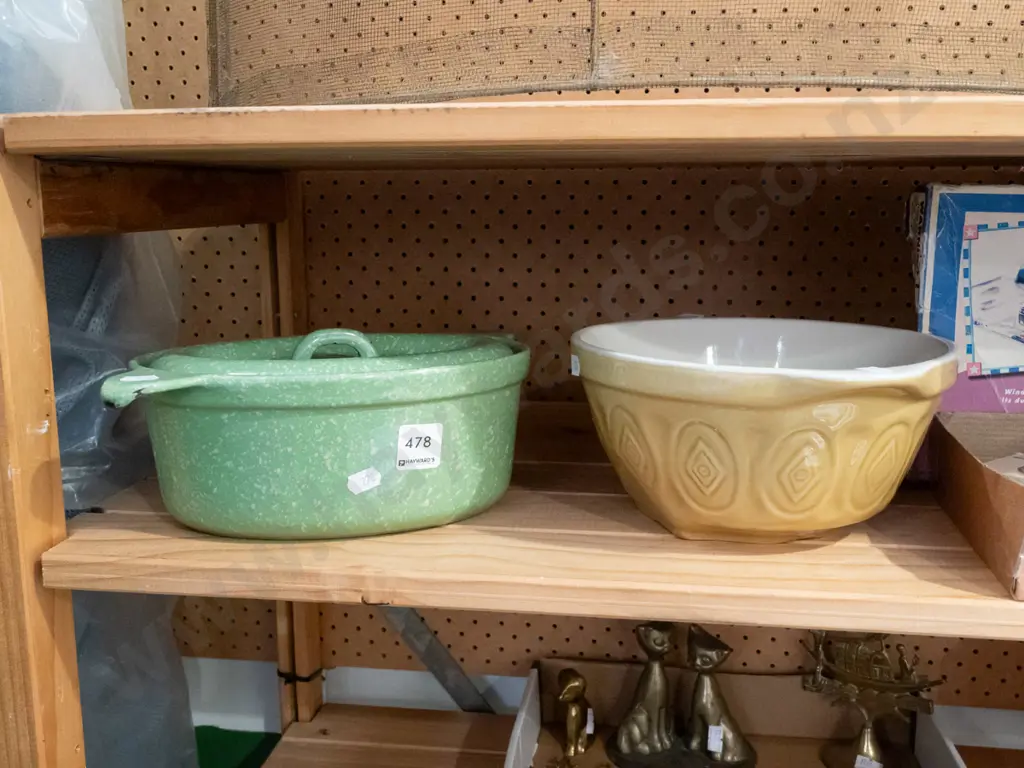 green speckled enamel casserole, mixing bowl Diam210 Image 1++
