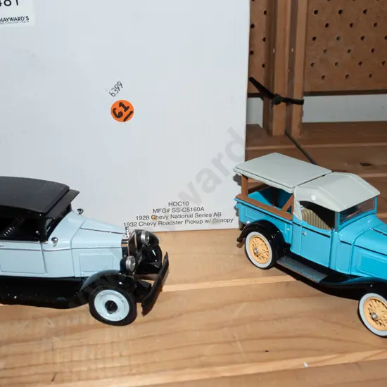 2x diecast model vehicles