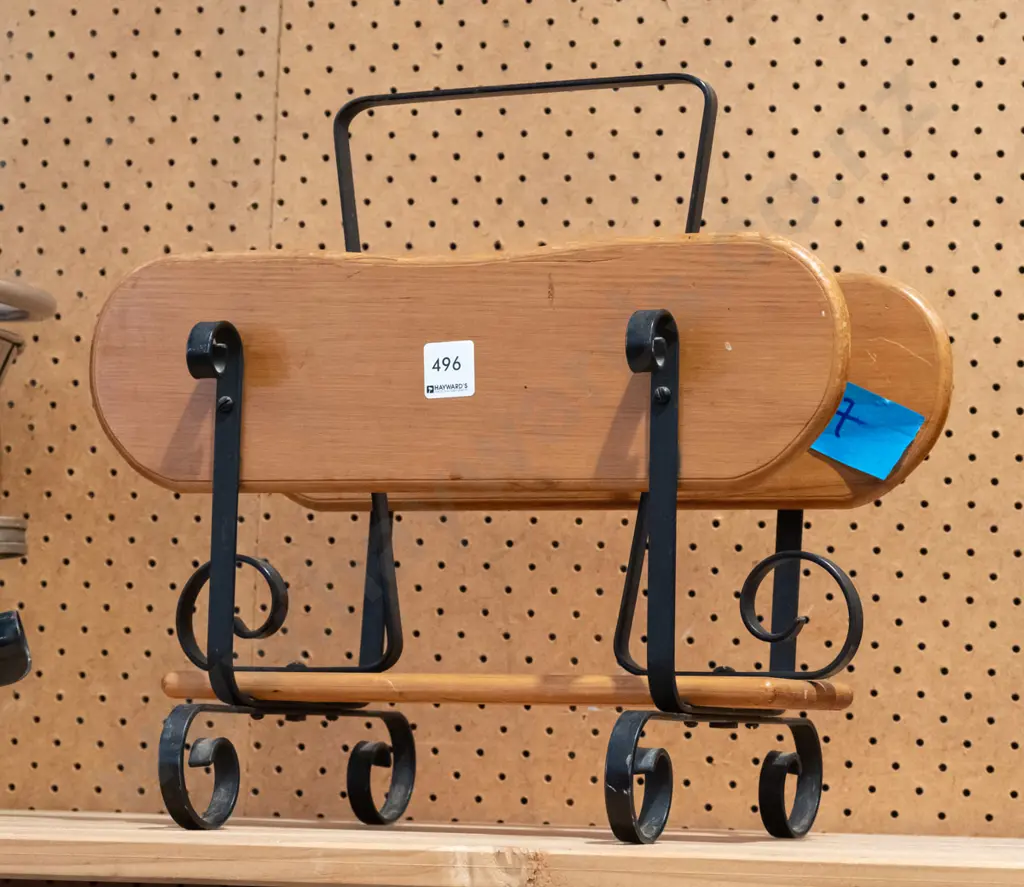metal and wood magazine rack Image 1++