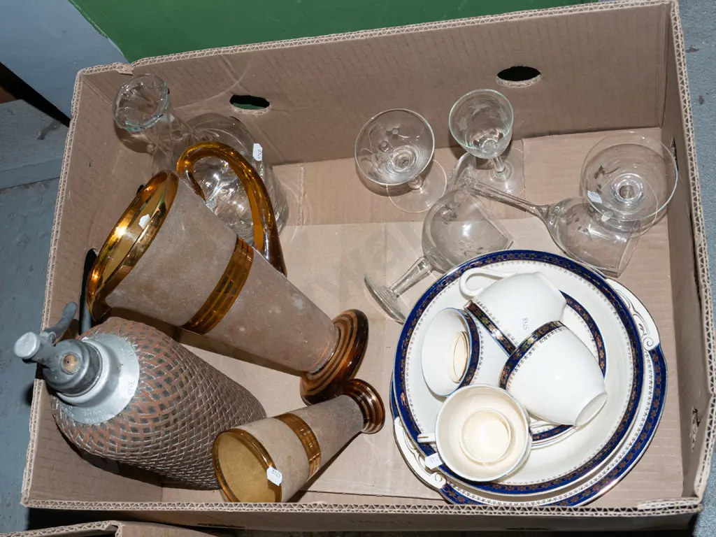 box; soda syphon, glasses, water jug etc Image 1++