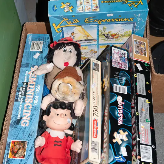 box; puzzles, 3x soft toys