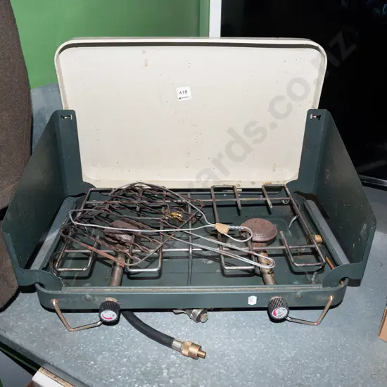 2 burner camp stove