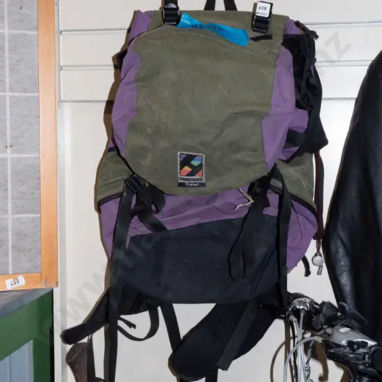 Hallmark Everest tramping pack