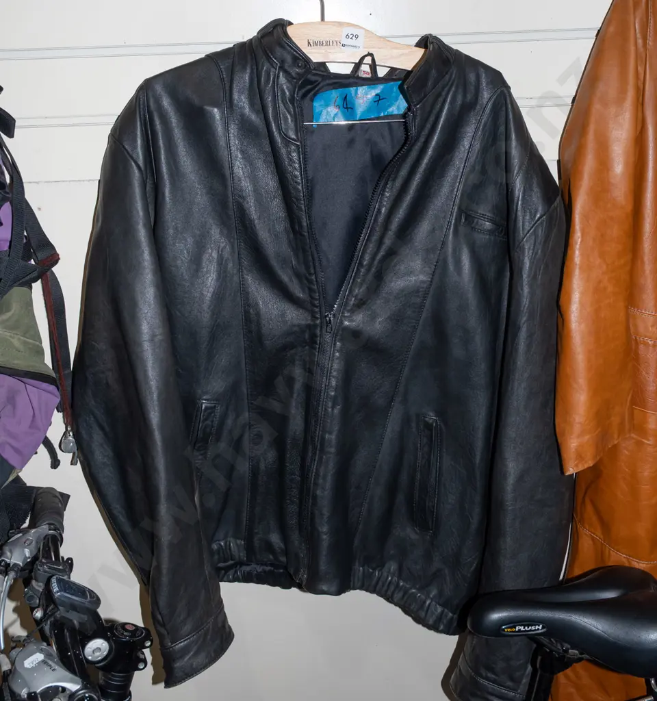 size 50 black leather jacket Image 1++