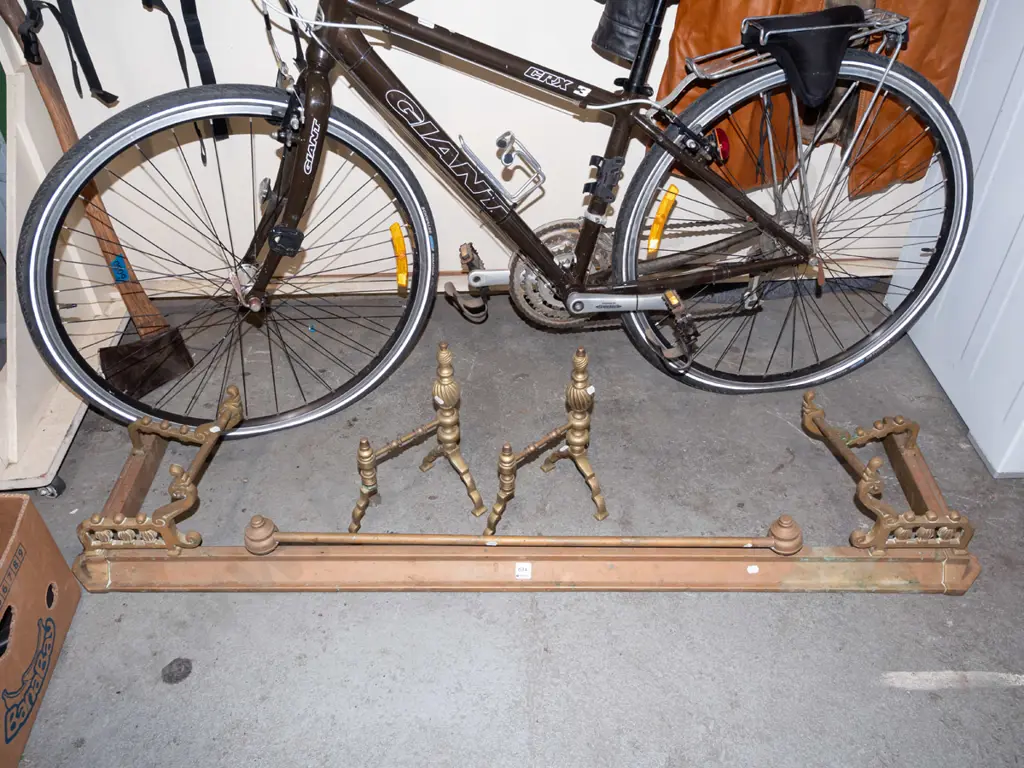 brass and copper fire hearth surround, 2x brass andirons Hearth L1530 D370 Image 1++