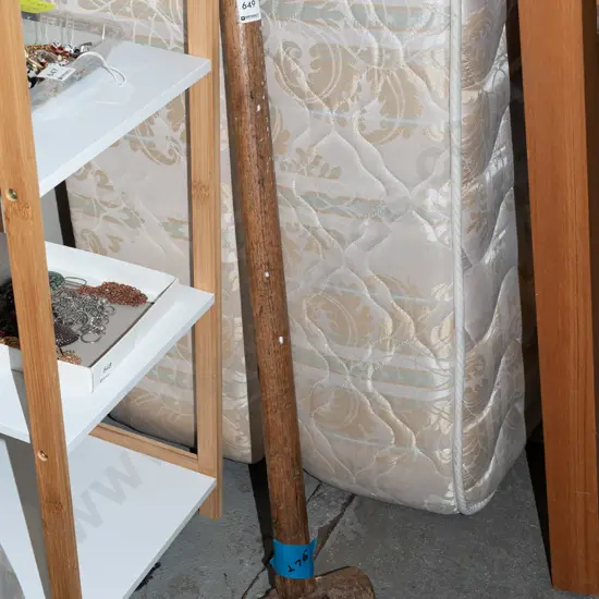 wooden handled sledge hammer