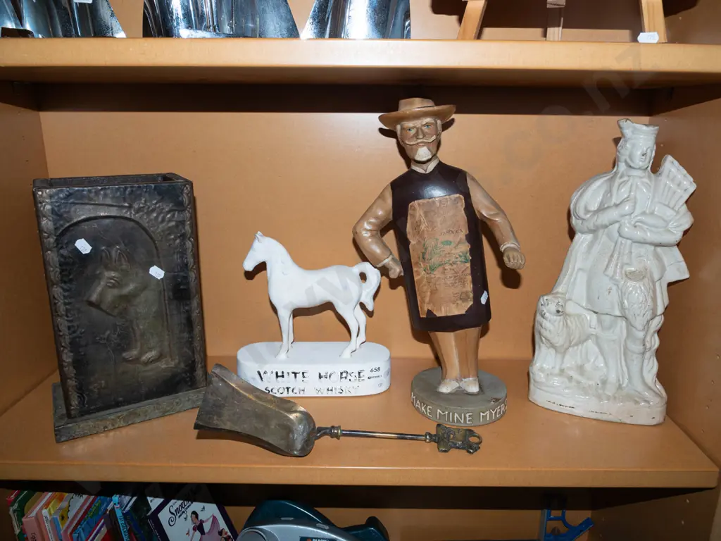 shelf; part fireside set, White Horse whisky figurine, Myers & Son figurine - damage, 1 other bagpiper Image 1++