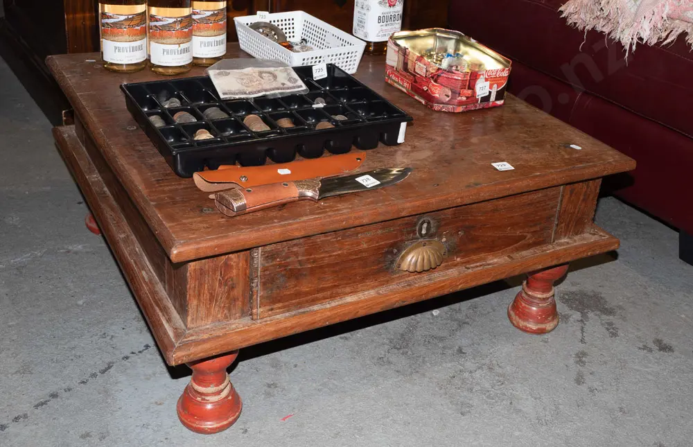 hardwood rustic low square coffee table H320 W710 D710 - varnish needs attention Image 1++