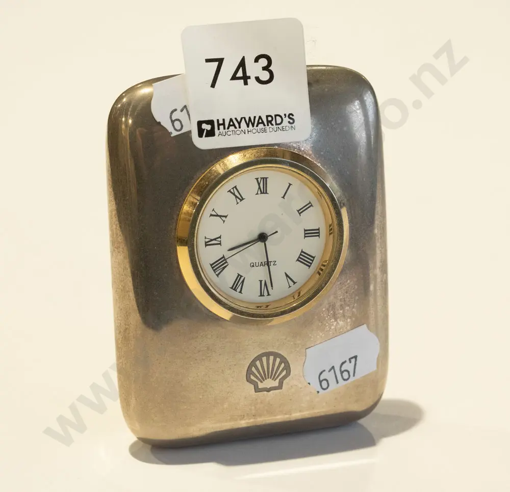 small metal Shell oil promotional clock Image 1++
