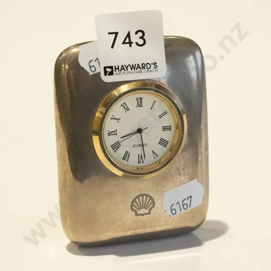 small metal Shell oil promotional clock