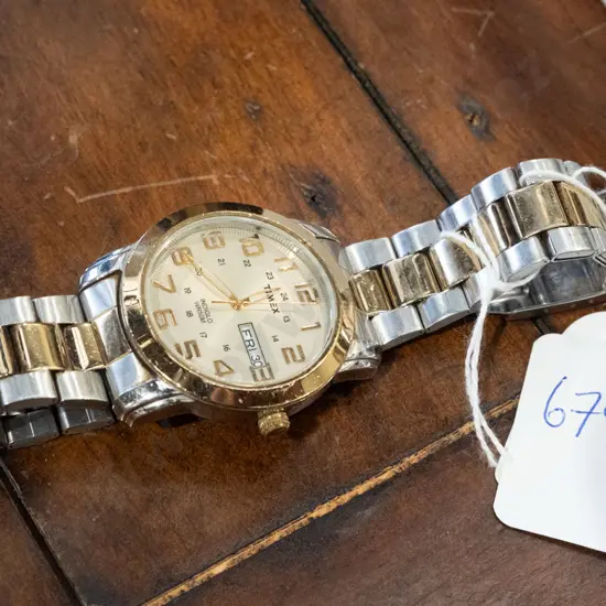 mens wristwatch