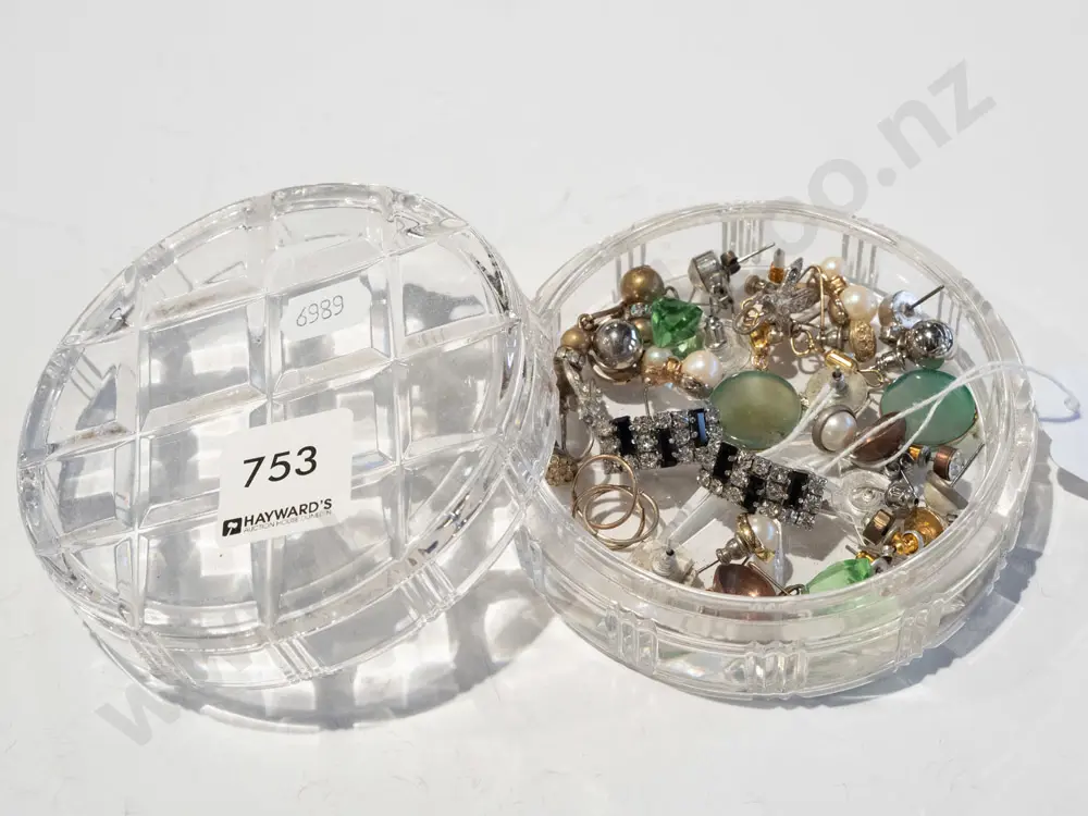 cut glass dish; earrings Image 1++