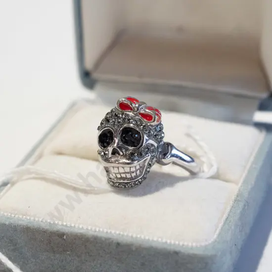 skull and diamante dress ring