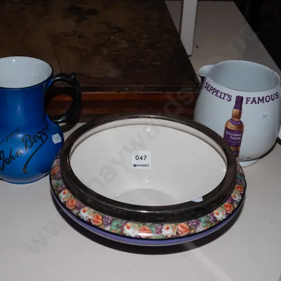 plated rimmed salad bow, 2x whisky jugs