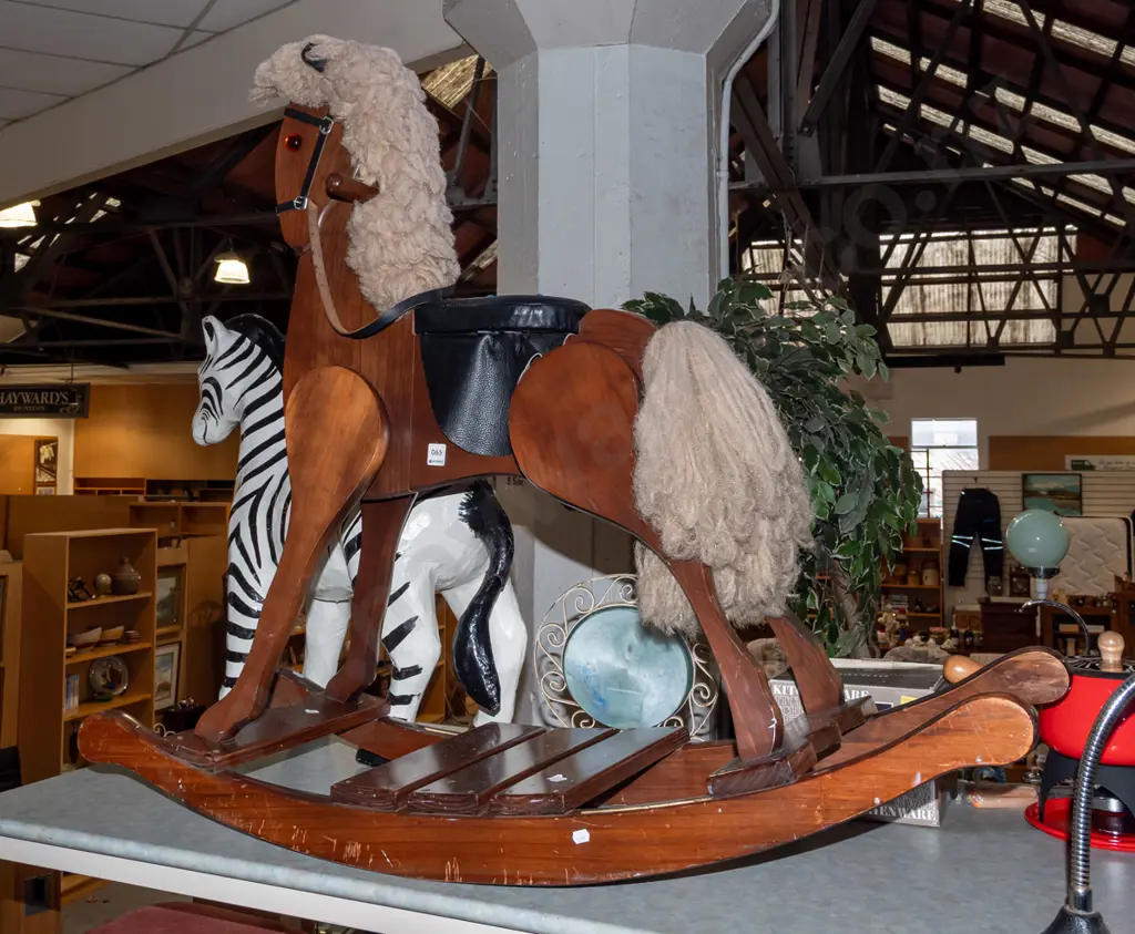 large child's rocking horse H950 W1080 Image 1++