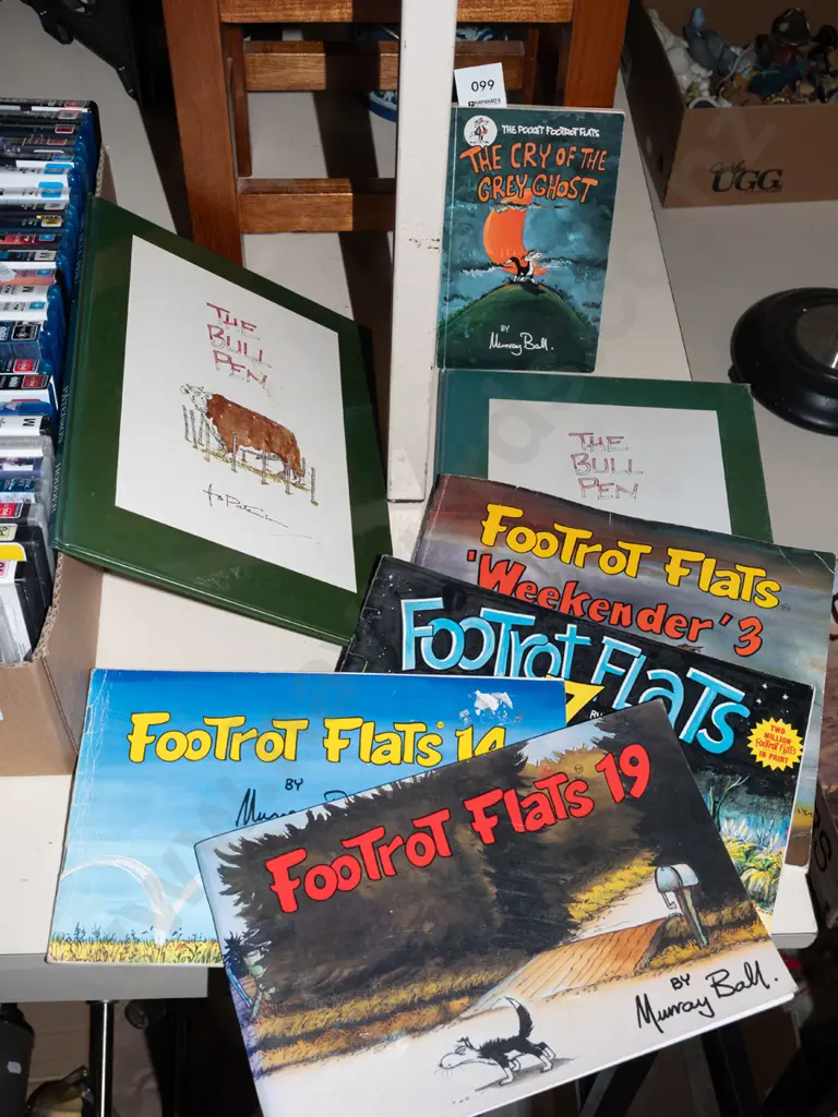 Footrot Flats books Image 1++