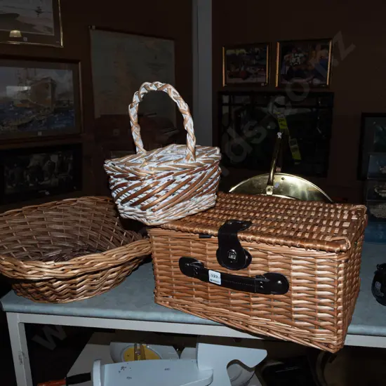 2x cane baskets, small picnic hamper