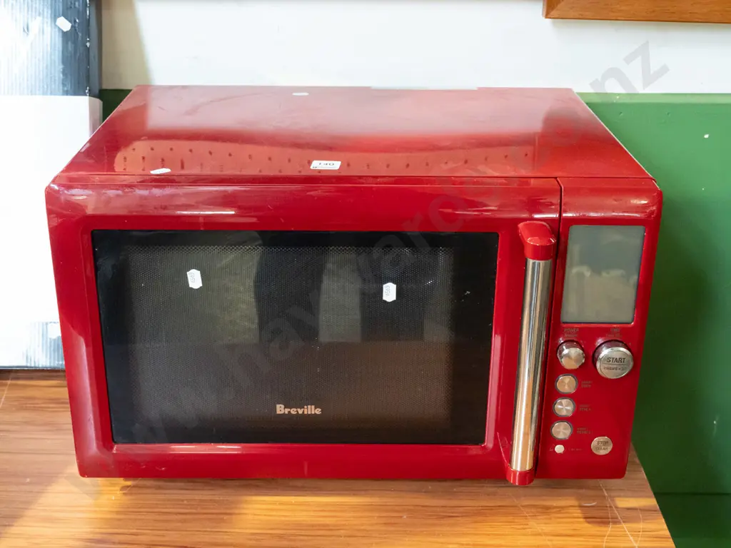 Breville red microwave Image 1++