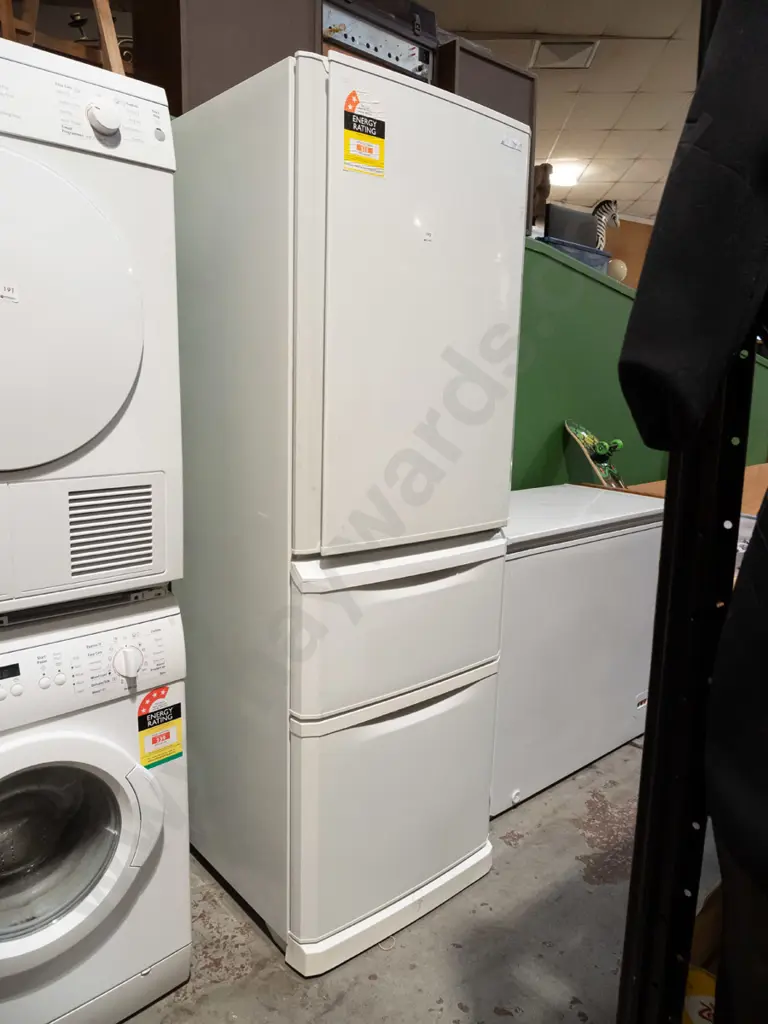 Mitsubishi Electric upright fridge with fridge, freezer, vege drawer and ice maker - needs a clean Image 1++