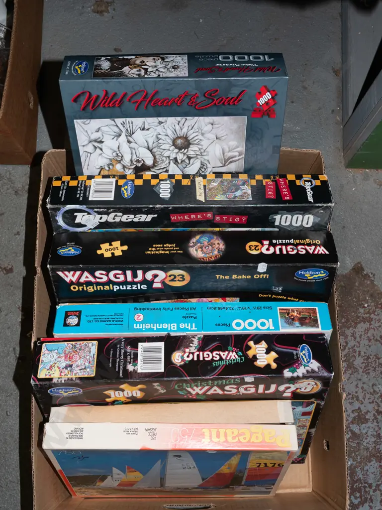 box of puzzles Image 1++