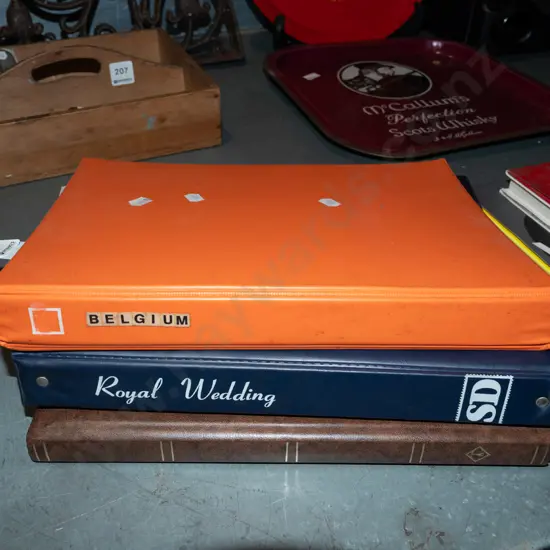 3x stamp albums
