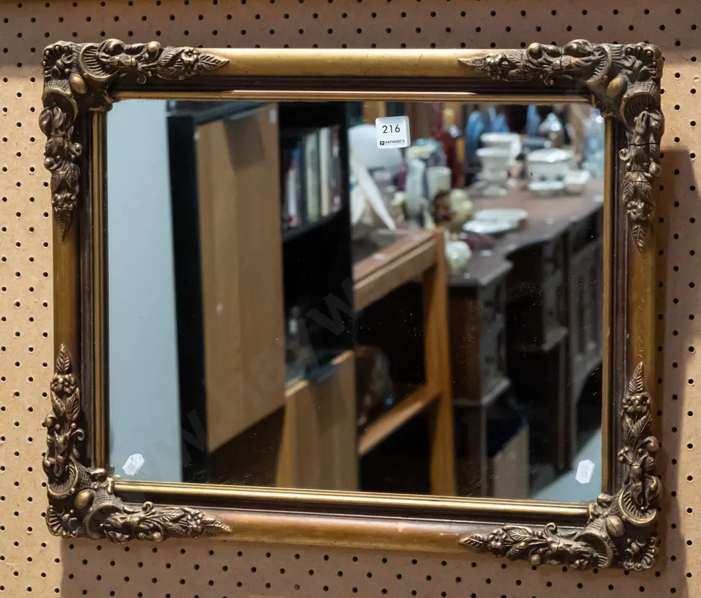 ornate gilt framed wall mirror H440 W530 - cracks to frame Image 1++