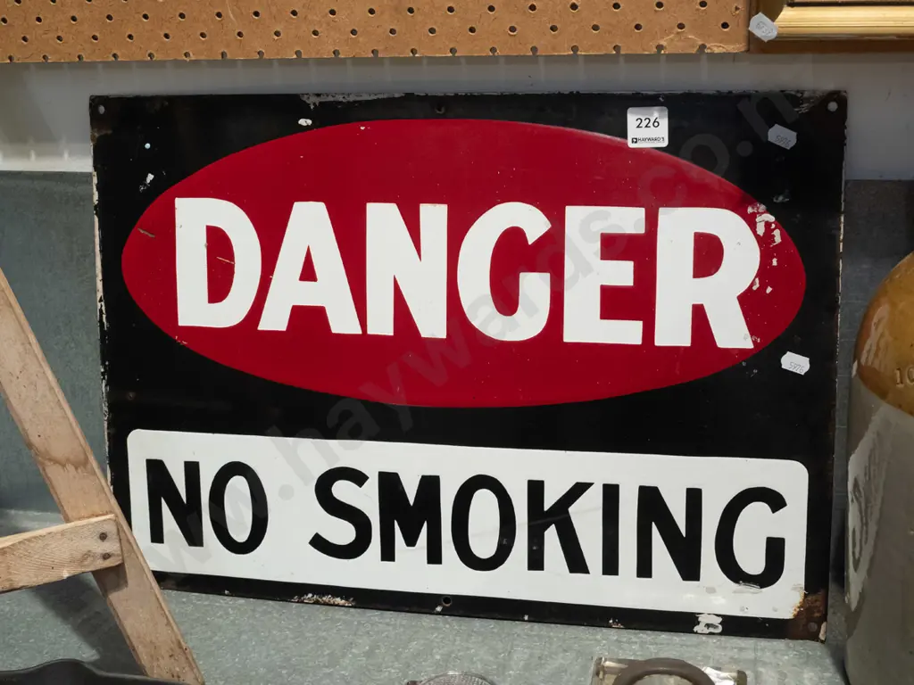 enamel Danger No Smoking sign Image 1++