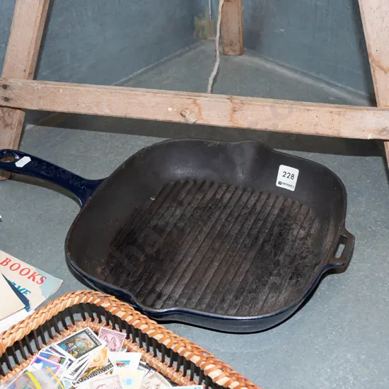 Chasseur cast iron blue enamel skillet