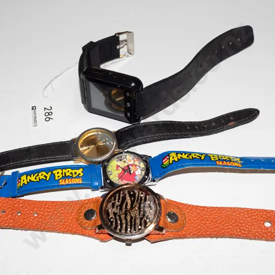 4x wristwatches