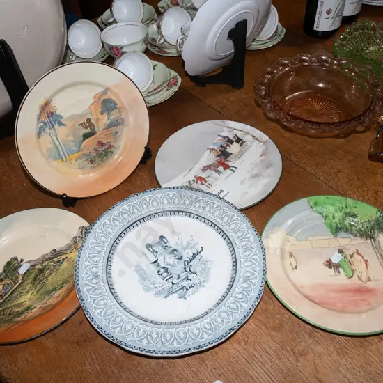 4x Royal Doulton plates, 1 other plate