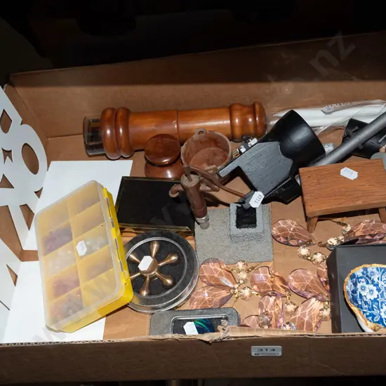 box; lustres, beads, kaleidoscope etc