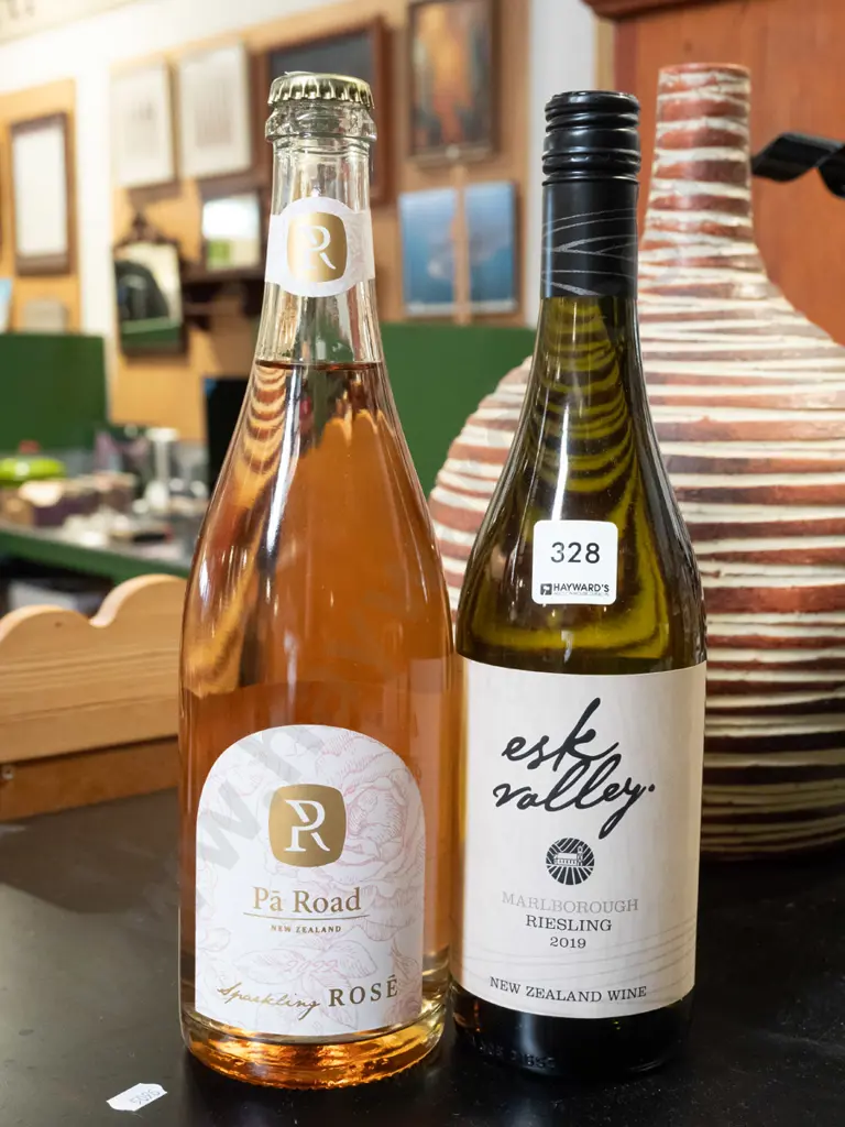Pa Road rose 2022, Esk Valley riesling 2019 Image 1++