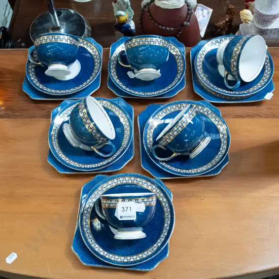 6x blue and gilt trios