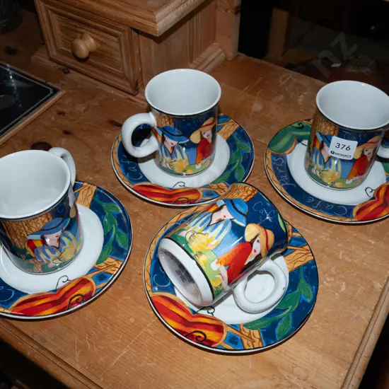 4x café Paris coffee cups and saucers